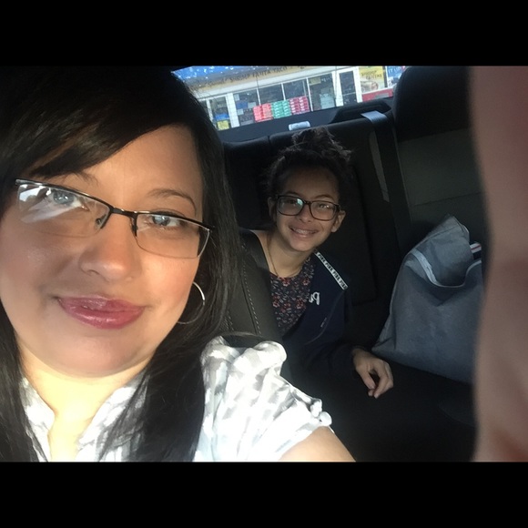 Meet your Posher, Mandy - Picture 1 of 1